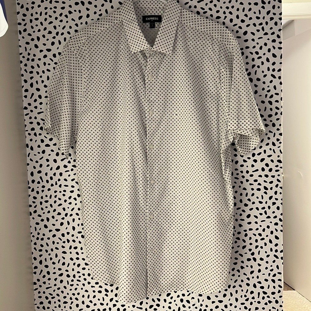 Men’s EXPRESS Short-Sleeve Button-Down Shirt SIZE XL
